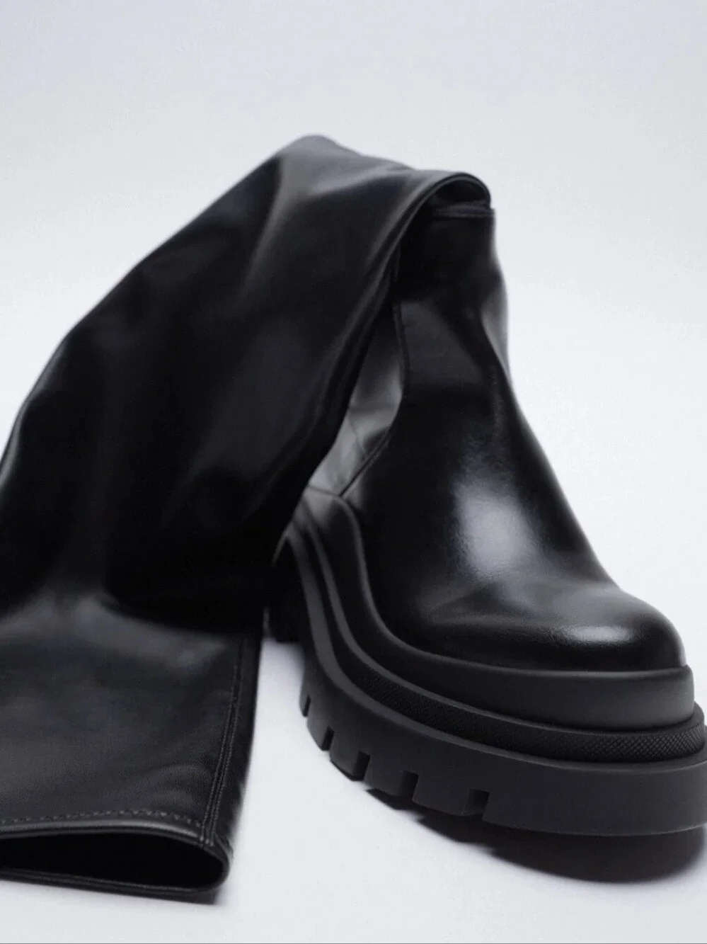 Azalea Wang Late Nights Over The Knee Platform Boot In Black Size 7
